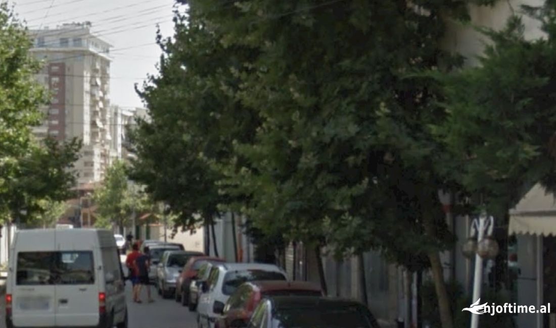 Shitet ambient biznesi sip 35 m2 me hipotek ne Don Bosko📍