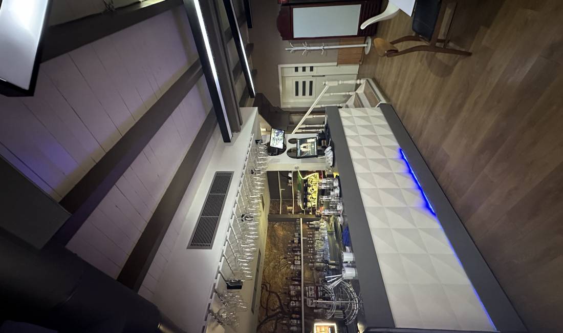 Lokal  me qera cdo gje gati 📞✅