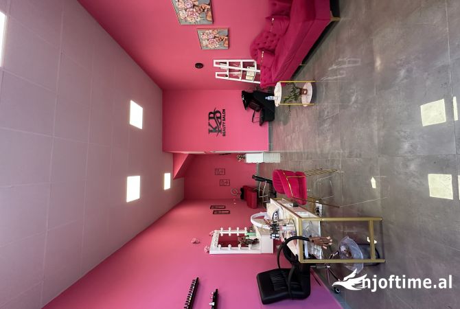 Business Property in Sale 1+1 in Tirana - 7,000 Euro