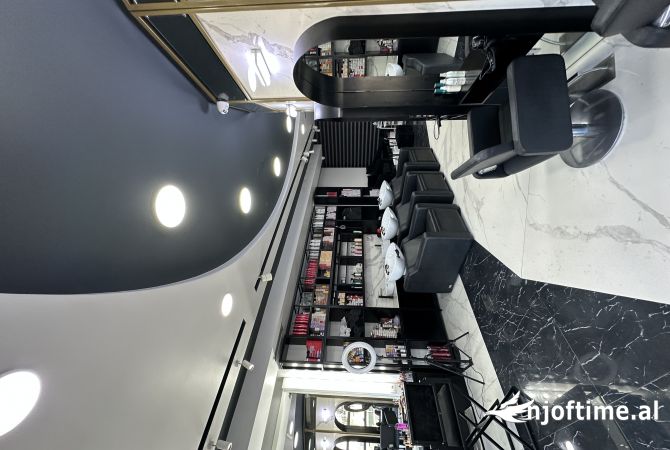 Business Property in Sale 1+1 in Tirana - 450,000 Euro