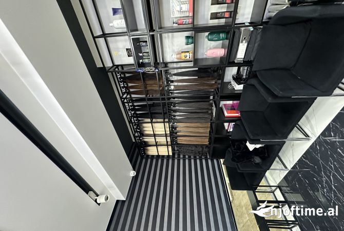 Business Property in Sale 1+1 in Tirana - 450,000 Euro