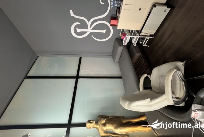 Business Property in Sale 1+1 in Tirana - 9,000 Euro