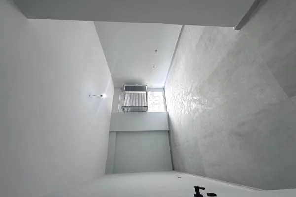 Appartamento in affitto a Tirana 2+1, SemiArredato