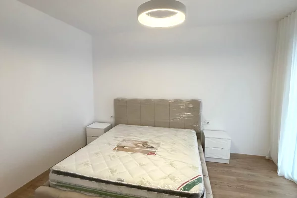 Appartamento in affitto a Tirana 2+1, Arredato