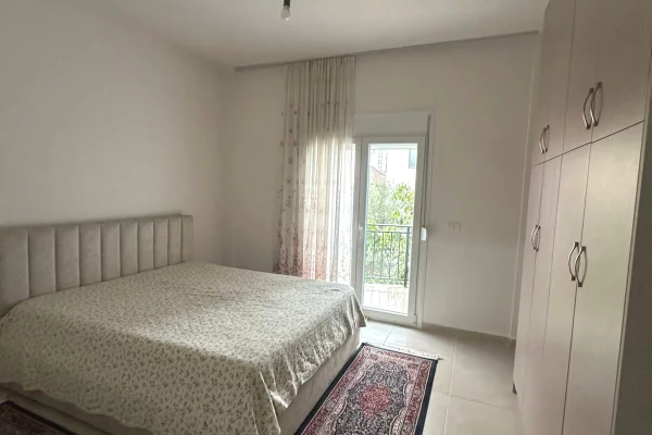 Apartament me qera 1+1 Astir