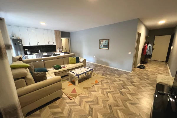 Shitet okazion ne 5 maj