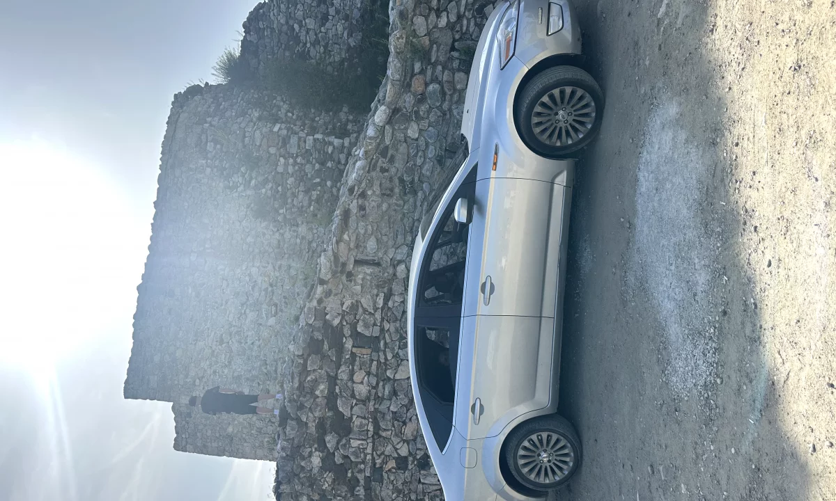 Makina ne shitje ne Tirane, Ford, 2008 Diesel,Kambio Manual Pagesa 3,800  Euro.