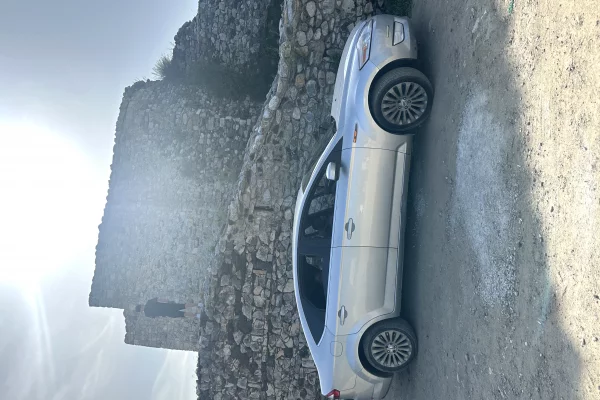 Makina ne shitje ne Tirane - 3,800 Euro