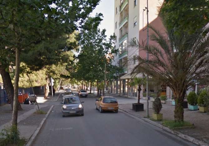 Business Property in Sale 4+1 in Tirana - 16,000 Euro