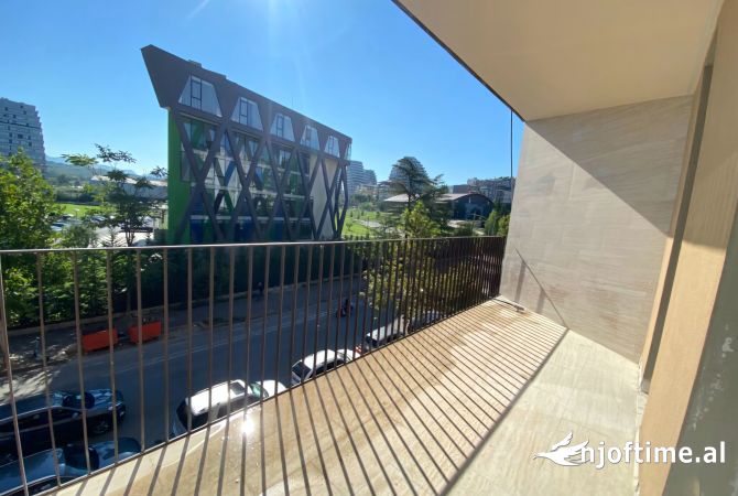 Zyre per qera ,Altana Luxury Residence!