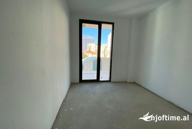 Zyre per qera ,Altana Luxury Residence!