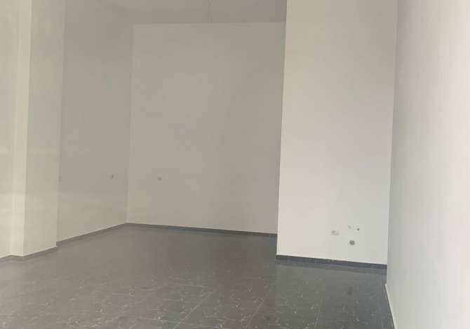 Ambient biznesi me qera 1+1 ne Tirane - 400 Euro