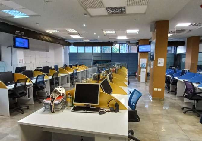 Business Property for Rent 3+1 in Tirana - 3,600 Euro