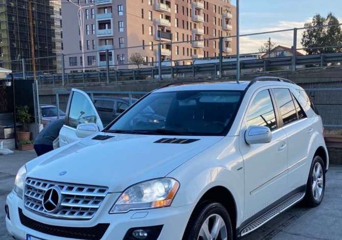 Auto in Vendita a Tirana, Mercedes-Benz, 2010 Diesel,Kambio Automatik Pagamento 7,900  Euro.