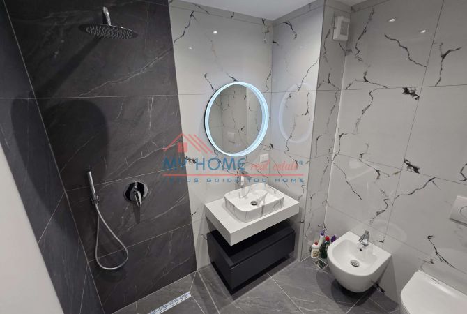 2+1 ne shitje 21 Dhjetori 