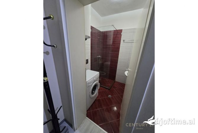 Shtepi me qera Apartament ne Tirane, 1+1, Mobilimi E mobiluar, Pagesa 580  Euro.