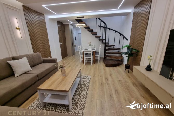 DUBLEKS PER QIRA 2+1+2 NE QENDER, TIRANE! Metropol107234