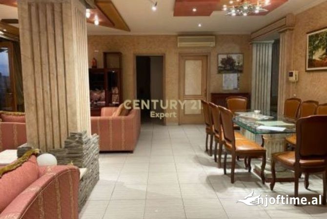 Shtepi me qera Apartament ne Tirane, 3+1, Mobilimi E mobiluar, Pagesa 1,500  Euro.