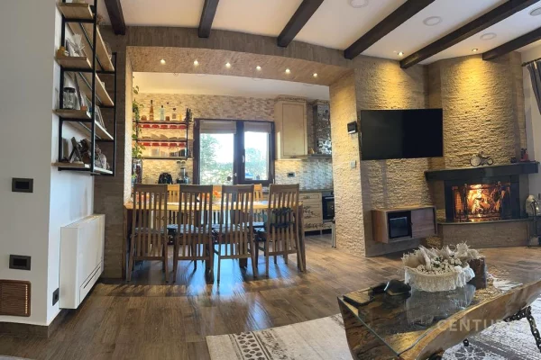 Penthouse në shitje, Yzberisht!