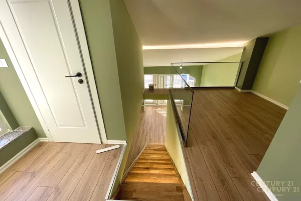 DUPLEKS 3+1+2 NE FRESK!