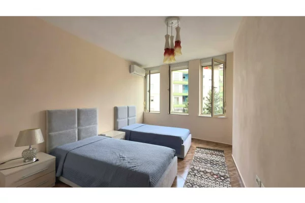 Shtepi ne shitje Apartament ne Tirane, 2+1, Mobilimi E mobiluar, Pagesa 150,000  Euro.