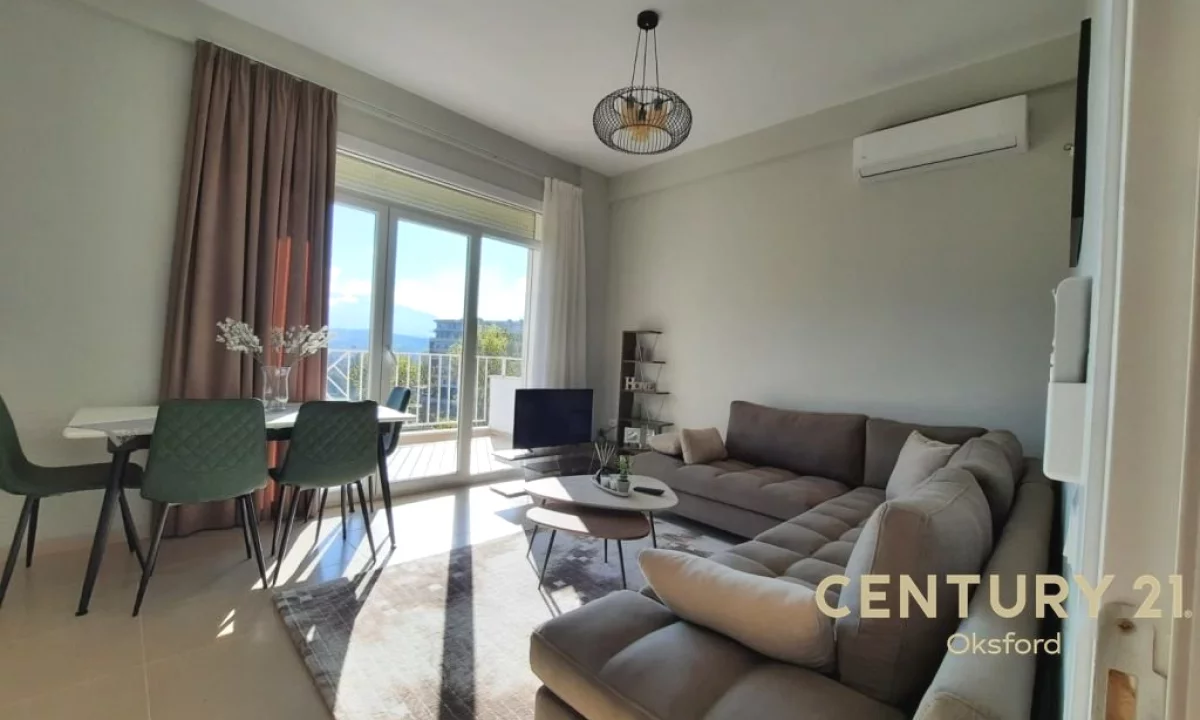 Shtepi me qera Apartament ne Tirane, 2+1, Mobilimi E mobiluar, Pagesa 900  Euro.