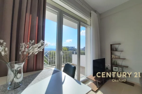 Shtepi me qera Apartament ne Tirane, 2+1, Mobilimi E mobiluar, Pagesa 900  Euro.