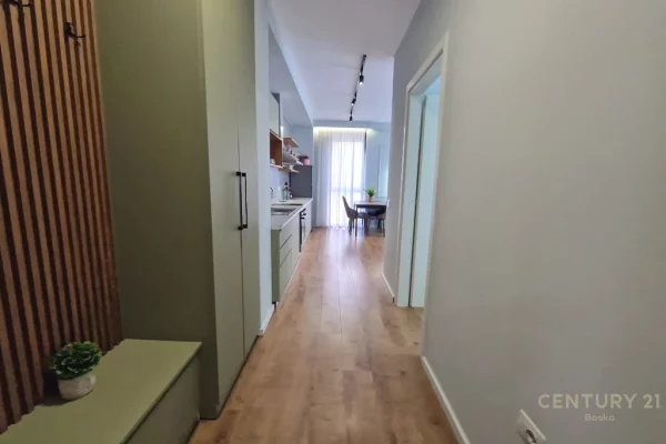 Appartamento in vendita a Tirana 1+1, Arredato