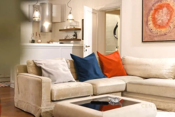 Appartamento in vendita a Tirana 3+1, Arredato