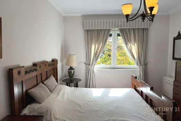 Appartamento in vendita a Tirana 3+1, Arredato