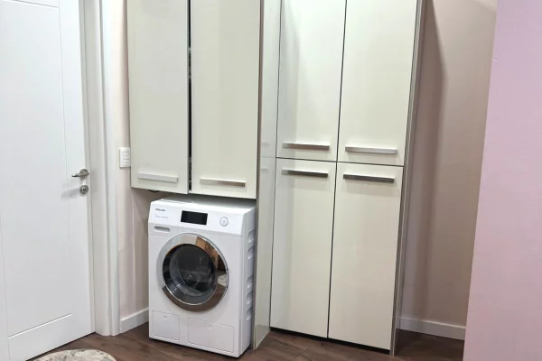 Shtepi me qera Apartament ne Tirane, 1+1, Mobilimi E mobiluar, Pagesa 600  Euro.