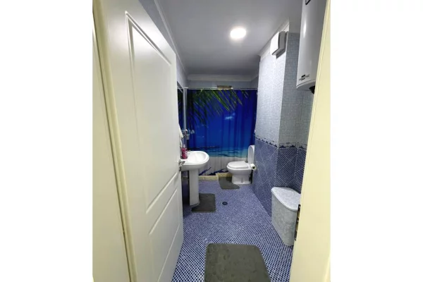 Shtepi ne shitje Apartament ne Tirane, 2+1, Mobilimi E mobiluar, Pagesa 203,000  Euro.