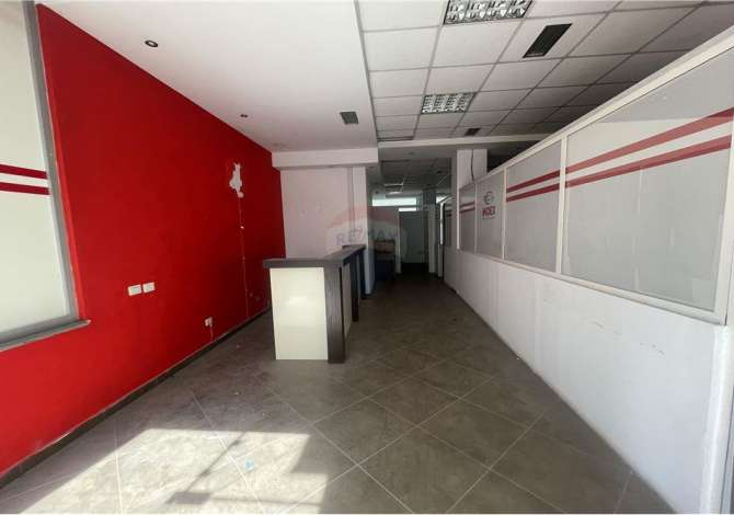 Business Property in Sale 1+1 in Tirana - 270,000 Euro