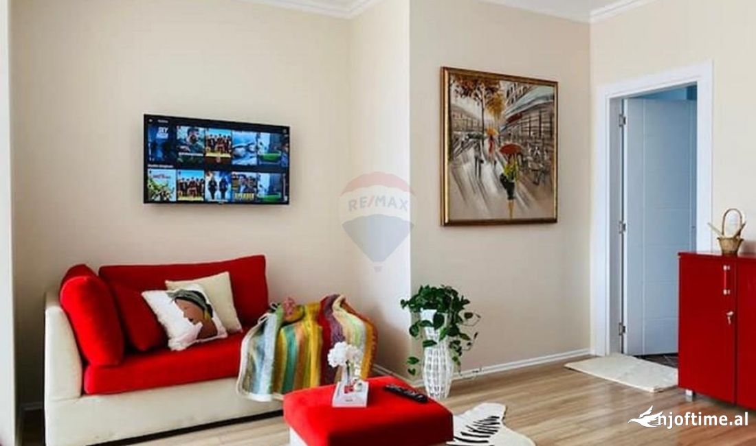 Shtepi me qera Apartament ne Tirane, 1+1, Mobilimi E mobiluar, Pagesa 700  Euro.