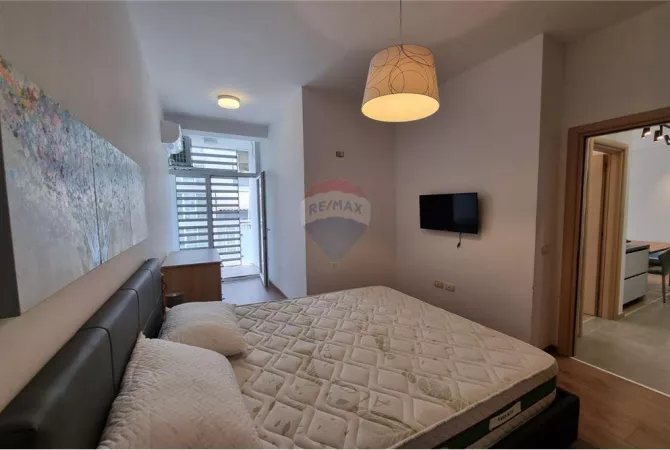 Appartamento in affitto a Tirana 2+1, Arredato