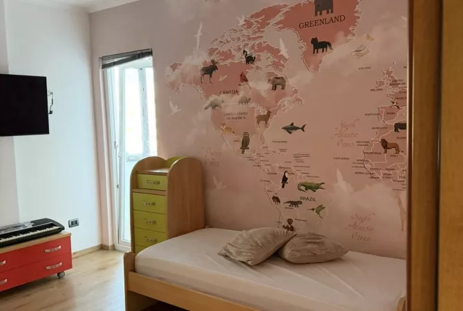 Appartamento in affitto a Tirana 2+1, Arredato