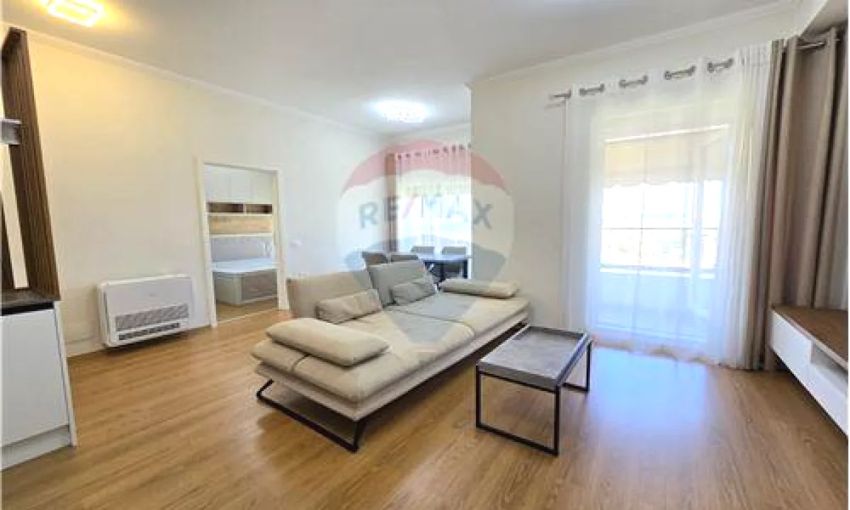 Shtepi me qera Apartament ne Tirane, 1+1, Mobilimi E mobiluar, Pagesa 450  Euro.