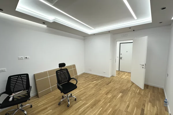 Zyre me qira ne Lake View Residence