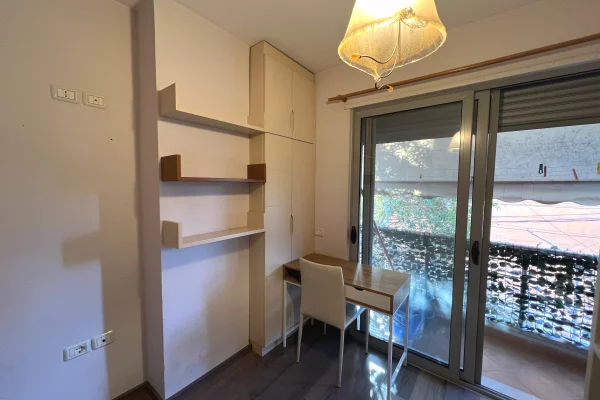 Shtepi me qera Apartament ne Tirane, 2+1, Mobilimi E mobiluar, Pagesa 60,000  Leke.