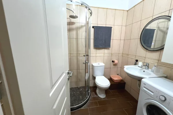 Appartamento in affitto a Tirana 1+1, Arredato