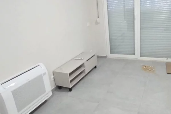 Shtepi me qera Apartament ne Tirane, 1+1, Mobilimi E mobiluar, Pagesa 450  Euro.