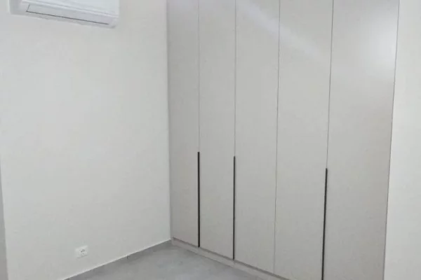 Shtepi me qera Apartament ne Tirane, 1+1, Mobilimi E mobiluar, Pagesa 450  Euro.