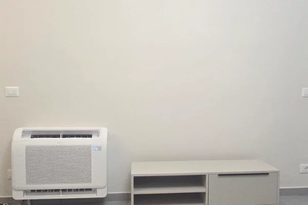 Shtepi me qera Apartament ne Tirane, 1+1, Mobilimi E mobiluar, Pagesa 450  Euro.