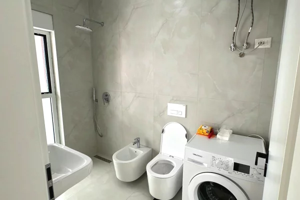 Appartamento in affitto a Tirana 1+1, Arredato