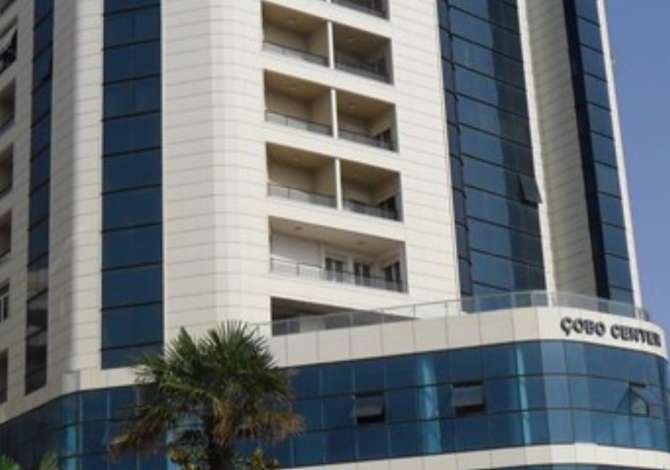 Ambiente Commerciale in Vendita 1+1 a Valona - 60,000 Euro