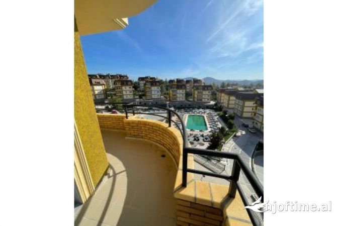 Shtepi ne shitje Apartament ne Tirane, 3+1, Mobilimi Bosh, pa mobiluar, Pagesa 228,000  Euro.