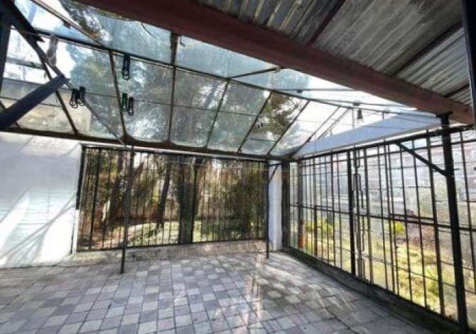 Shtepi me qera Apartament ne Tirane, 2+1, Mobilimi E mobiluar, Pagesa 800  Euro.