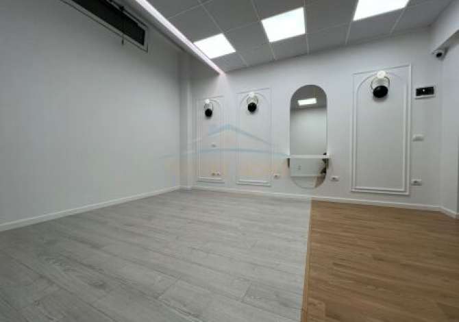 Business Property in Sale 1+1 in Tirana - 155,000 Euro