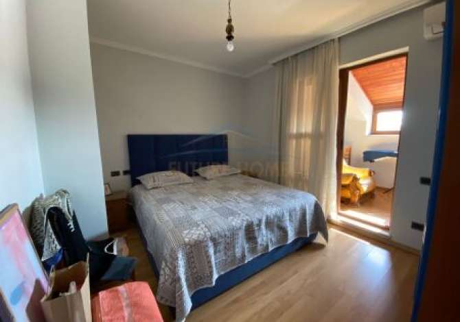 Appartamento in vendita a Tirana 2+1, Arredato