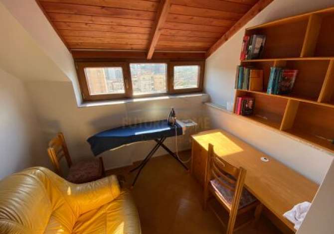 Appartamento in vendita a Tirana 2+1, Arredato